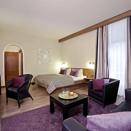 Bavaria - Partnerbetrieb Von 4*